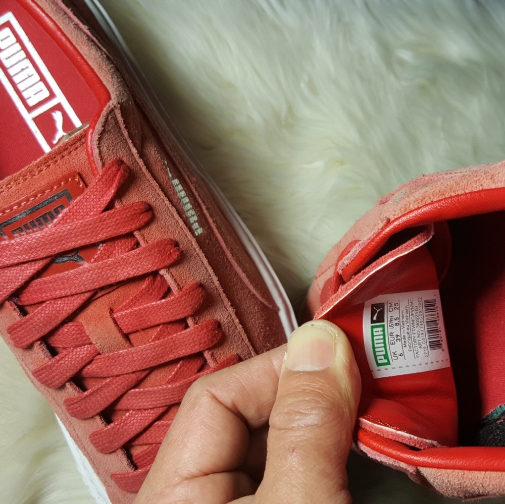 Puma Suede π₯ - Picture 7 of 8